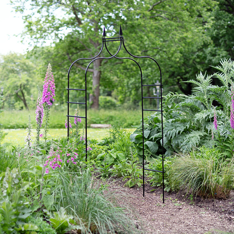 Black Metal Gothic Garden Arch