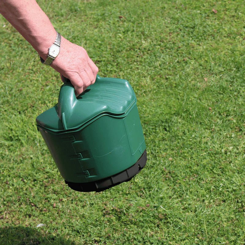 Lawn Fertiliser Spreader